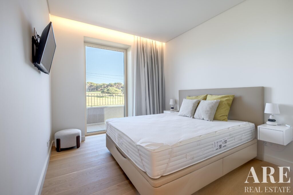 Apartment 2-bedroom for sale in Quarteira, Loulé, Faro