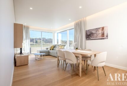 Apartment 2-bedroom for sale in Quarteira, Loulé, Faro