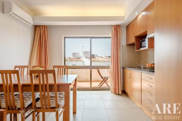 Apartment 1-bedroom for sale in Quarteira, Loulé, Faro