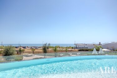 Apartment 2-bedroom for sale in Quarteira, Loulé, Faro