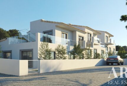 Villa 3-bedroom for sale in Almancil, Loulé, Faro