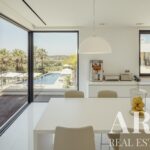 Villa 8-bedroom for sale in Porches, Algarve &bull; ARE80999 - gallery image