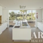 Villa 8-bedroom for sale in Porches, Algarve &bull; ARE80999 - gallery image