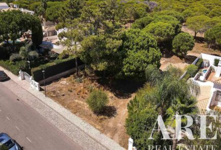 Land for sale in Almancil, Loulé, Faro