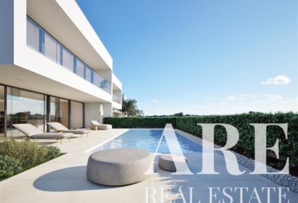 Villa 4-bedroom for sale in Light-Houses, São Gonçalo de Lagos, Lagos, Faro