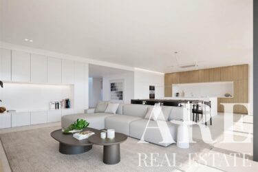 Villa 4-bedroom for sale in Light-Houses, São Gonçalo de Lagos, Lagos, Faro