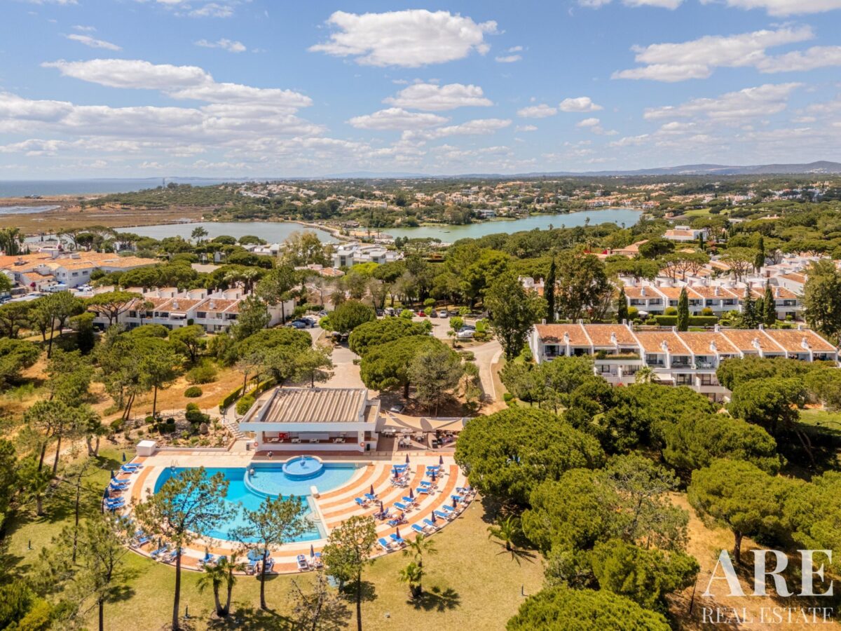 Duplex Apartment 1-bedroom for sale in Victory Village, Quinta do Lago, Algarve • ARE80848