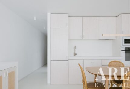 Villa 3-bedroom for sale in Casas de Sal, Moncarapacho e Fuseta, Olhão, Faro