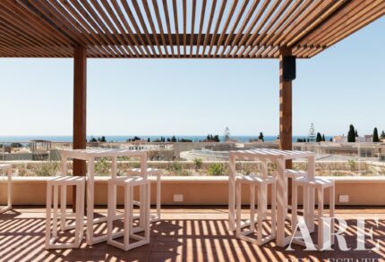 Apartment 2-bedroom for sale in White Shell Beach Villas, Porches, Lagoa, Faro