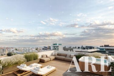 Apartment 3-bedroom for sale in Lux Garden EVO, Faro (Sé e São Pedro), Faro