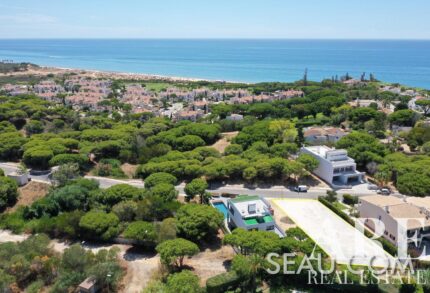 Plot for sale in Vale do Lobo, Golden Triangle, Loulé
