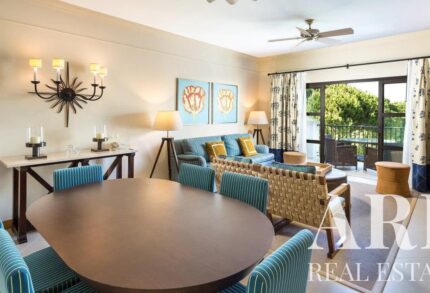 Apartment 2-bedroom for sale in Pine Cliffs, Açoteias, Albufeira