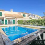 Semi-detached Villa 3-bedroom for sale in Encosta das Oliveiras, Vilamoura, Loulé - gallery image