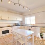 Semi-detached Villa 3-bedroom for sale in Encosta das Oliveiras, Vilamoura, Loulé - gallery image