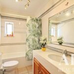 Semi-detached Villa 3-bedroom for sale in Encosta das Oliveiras, Vilamoura, Loulé - gallery image