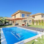 Townhouse 4-bedroom for sale in Alsakia, Quarteira, Loulé - gallery image