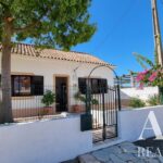 Villa 2-bedroom for sale in Silves, Armação Pêra - gallery image