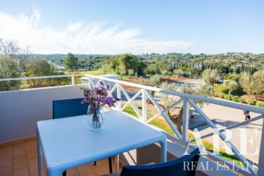 Apartment 2-bedroom for sale in Gramacho, Carvoeiro, Lagoa