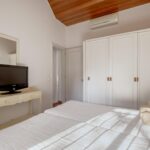 Villa 4-bedroom for sale in Quarteira, Loulé, Algarve &bull; ARE94660 - gallery image