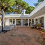 Villa 4-bedroom for sale in Quarteira, Loulé, Algarve &bull; ARE94660 - gallery image