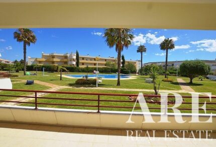 Apartment 3-bedroom for sale in Sector 5, Vilamoura, Loulé