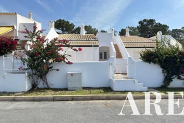 Townhouse 2-bedroom for sale in Vilamoura City center, Vilamoura, Loulé