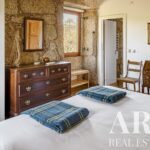 Farmhouse 8-bedroom for sale in Ferro, Covilhã, Castelo Branco &bull; ARE76579 - gallery image