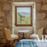 Farmhouse 8-bedroom for sale in Ferro, Covilhã, Castelo Branco &bull; ARE76579 - gallery image