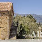 Farmhouse 8-bedroom for sale in Ferro, Covilhã, Castelo Branco &bull; ARE76579 - gallery image