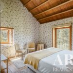 Farmhouse 8-bedroom for sale in Ferro, Covilhã, Castelo Branco &bull; ARE76579 - gallery image
