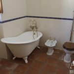 Farmhouse of Madeira Velha with 4-bedroom for sale in Redondo, Évora &bull; ARE79765 - gallery image