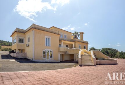 Farmhouse 8-bedroom for sale in Dois Portos e Runa, Torres Vedras, Greater Lisbon &bull; ARE90218