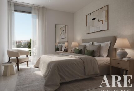 Apartment 4-bedroom for sale in Ribamar, Portimão, Algarve &bull; ARE96695