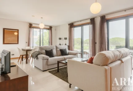 Apartment 2-bedroom for sale in Almancil, Loulé, Algarve &bull; ARE96160