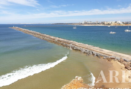 057 Pintadinho beach