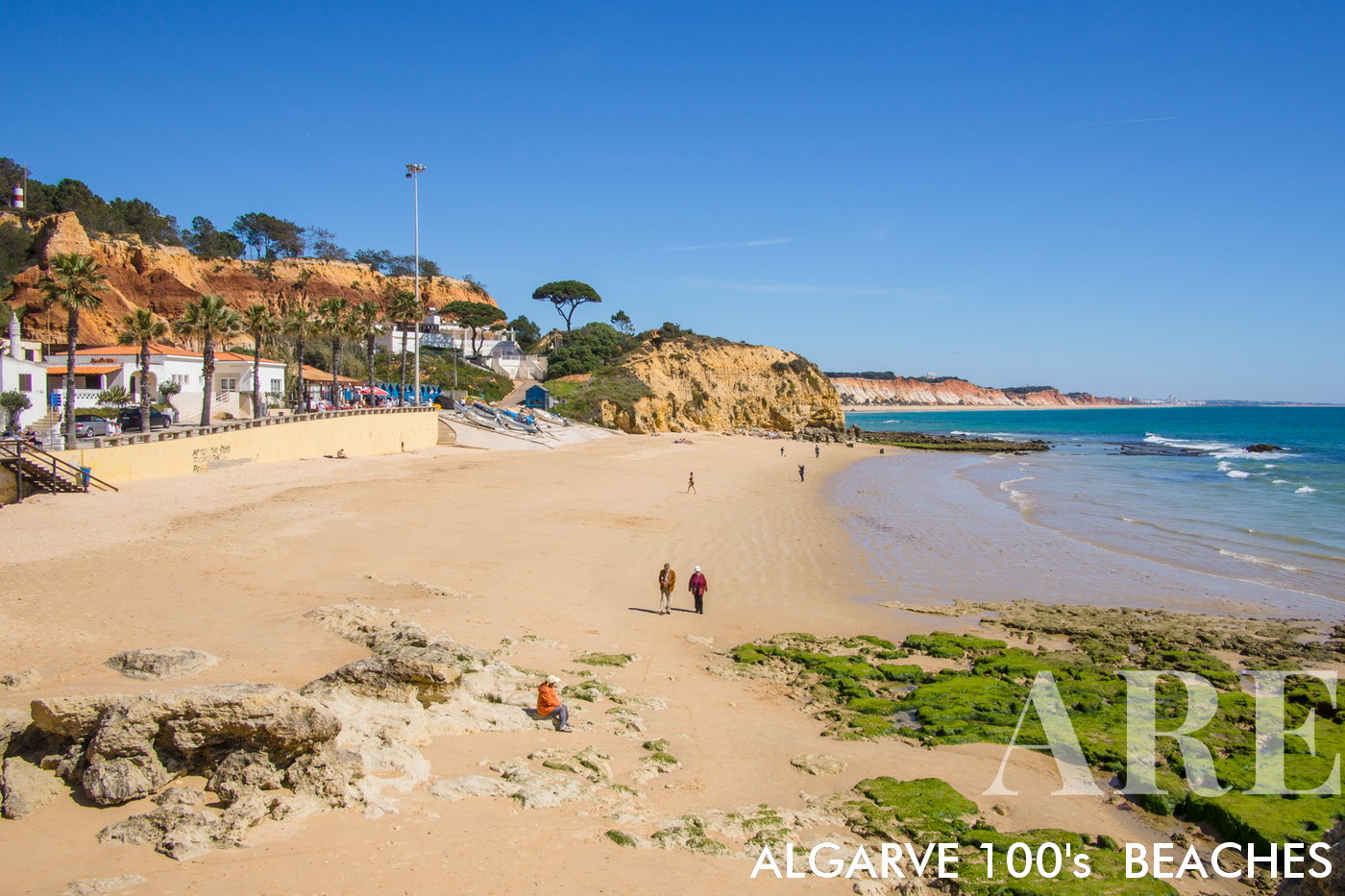 Olhos de Água beach in winter