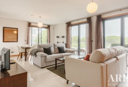 Apartment 2-bedroom for sale in Almancil, Loulé, Algarve &bull; ARE96160