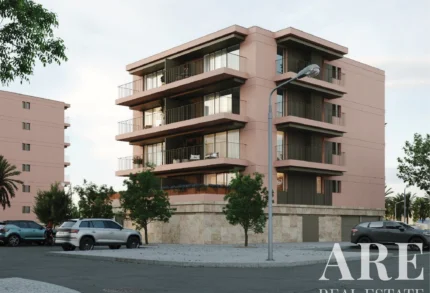 Apartment 3-bedroom for sale in Le Parc Faro, Faro (Sé e São Pedro), Faro &bull; ARE97863