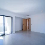 Villa 5-bedroom for sale in Quarteira, Loulé, Algarve &bull; ARE85380 - gallery image