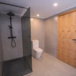 Villa 5-bedroom for sale in Quarteira, Loulé, Algarve &bull; ARE85380 - gallery image