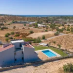 Villa 5-bedroom for sale in Quarteira, Loulé, Algarve &bull; ARE85380 - gallery image