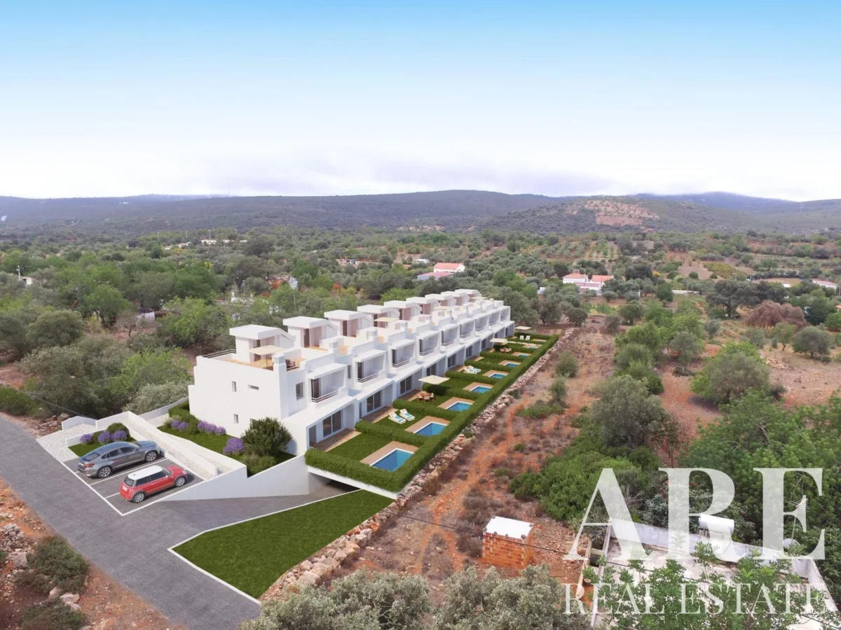 Urban Plot for sale in Tôr, Loulé, Algarve &bull; ARE98453