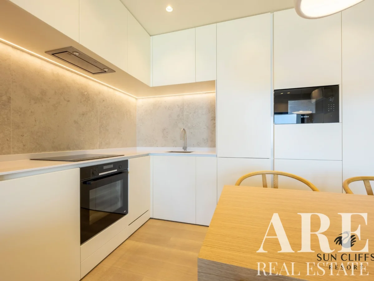 Apartment 1-bedroom for sale in Sun Cliffs Resort, São Gonçalo de Lagos, Lagos, Algarve &bull; ARE-99582