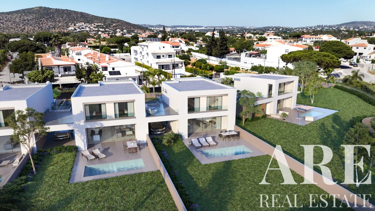 Villa 3-bedroom for sale in Oliveiras Residence, Quarteira, Loulé, Algarve &bull; ARE-99679