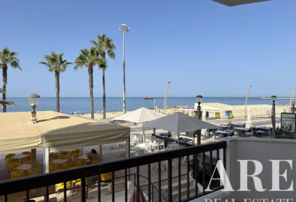 Apartment 3-bedroom for sale in Quarteira, Loulé, Algarve &bull; ARE-99681