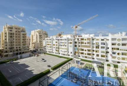 Apartment 2-bedroom for sale in Quarteira, Loulé, Algarve &bull; ARE-96835