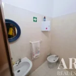 shop for sale in Quarteira, Loulé, Algarve &bull; ARE-98669 - gallery image
