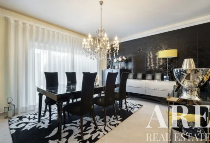 Villa 4-bedroom for sale in Quelfes, Olhão, Algarve &bull; ARE-99721