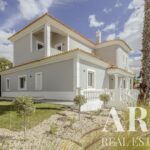 Villa 5-bedroom for sale in The Village, Quinta do Lago, Algarve • ARE83888 - gallery image