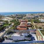 Villa 4-bedroom for sale in São Gonçalo de Lagos, Lagos, Algarve - gallery image
